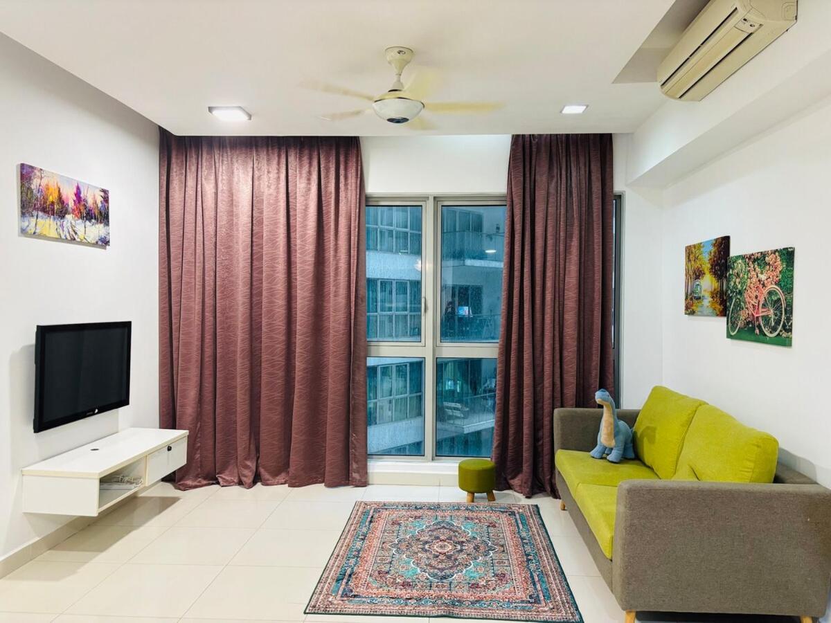 Regalia Upper View By Willow Homes Apartment