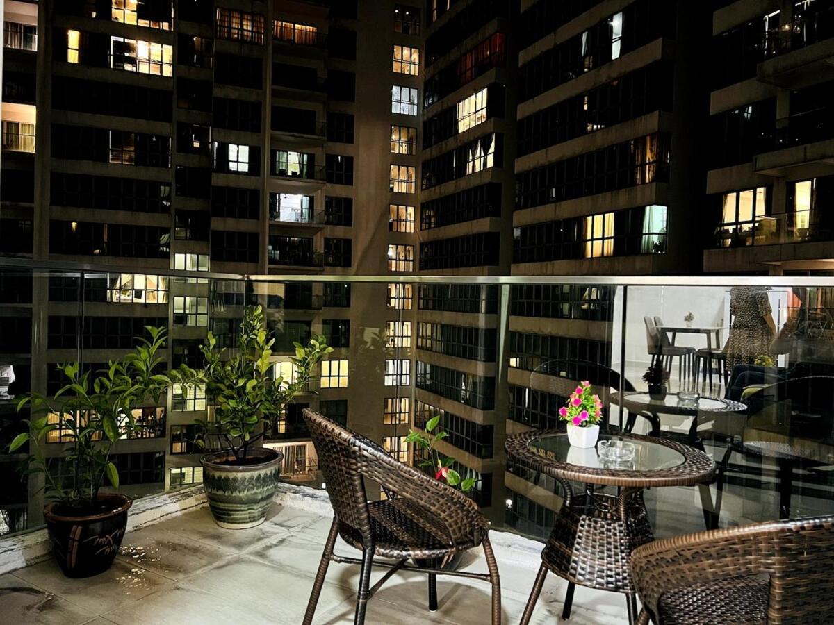 Regalia Upper View By Willow Homes Apartment